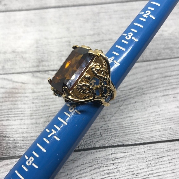 Ralph Lauren Gold Ring with Amber Gemstone - Picture 9 of 10